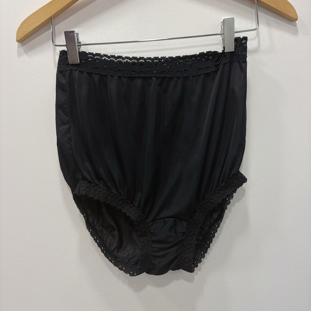 Olga Pantie Black Famous Scoop Fit/Curvy Shape/Super Comfort/No Rib-Up Size 6
